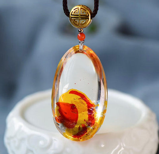 Natural Crystal Red Glue Flower Necklace Red Ghost Pendant xuyuan Arts and Crafts