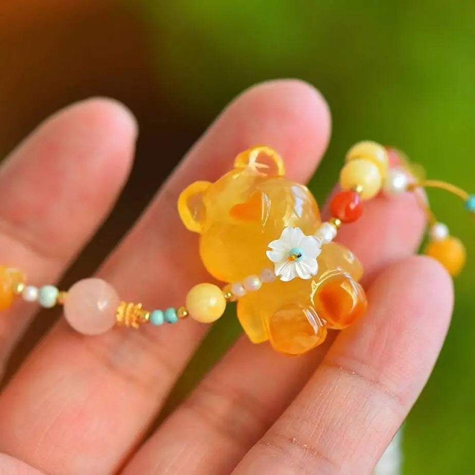 Design Natural Russian Wax Bear Collarbone Chain Necklace SHINECRYS Arts and Crafts