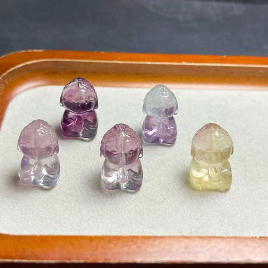 New Fluorite Buddha Carvings With Through Holes Pendant zhongwangshuijin