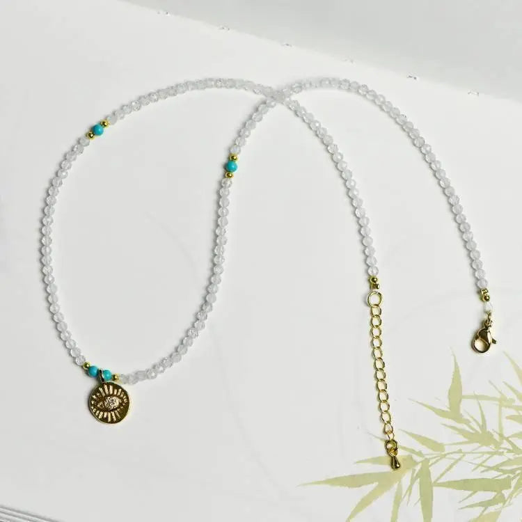White Crystal Faceted Necklace Clavicle Chain Elegant Design Crystal Country Arts and Crafts