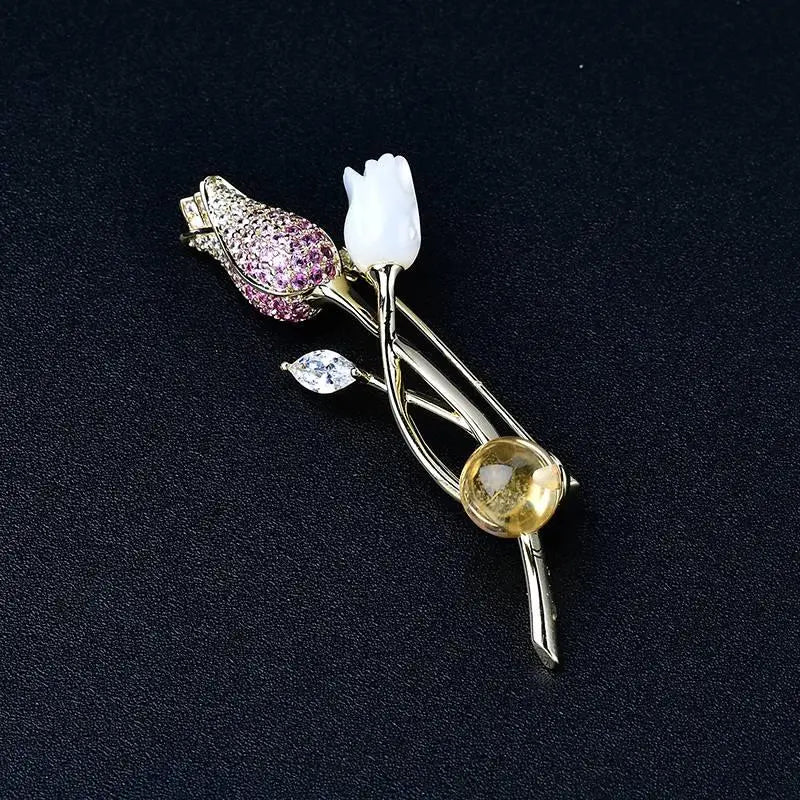 Natural Citrine Brooch - Flower Version for Elegant Style Crystal Country Arts and Crafts