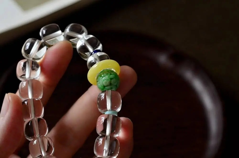 Natural White Crystal Old Bead Bracelet for Elegant Style Crystal Country Arts and Crafts
