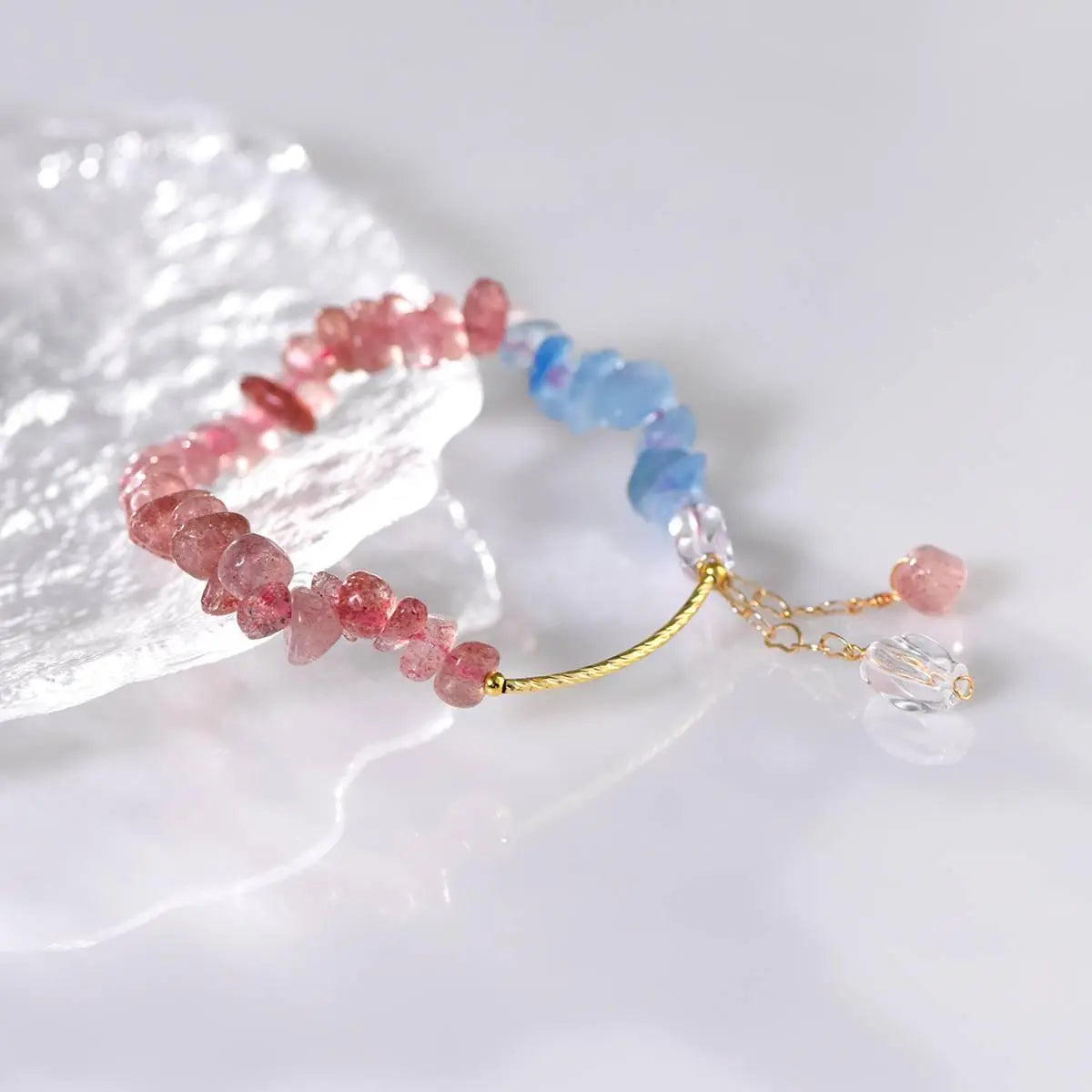 Strawberry Crystal Aquamarine Gravel Bracelet for Elegance Crystal Country Arts and Crafts