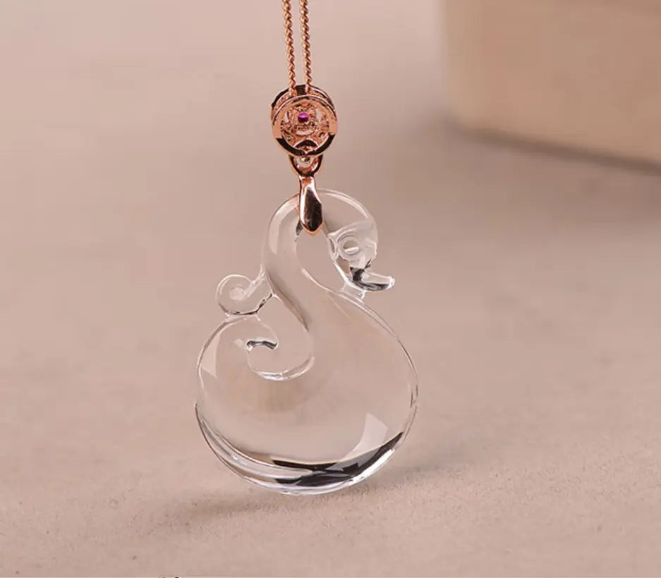 Natural Crystal Cygnet White Crystal Pendant Women's Necklace xuyuan