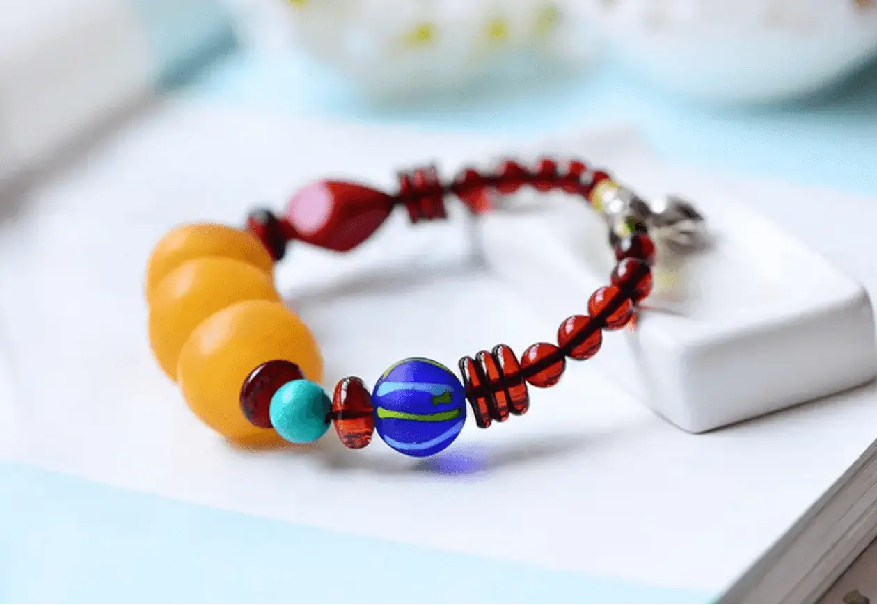 Vintage Amber Multi-Gemstone Bracelet with Natural Crystals xuyuan