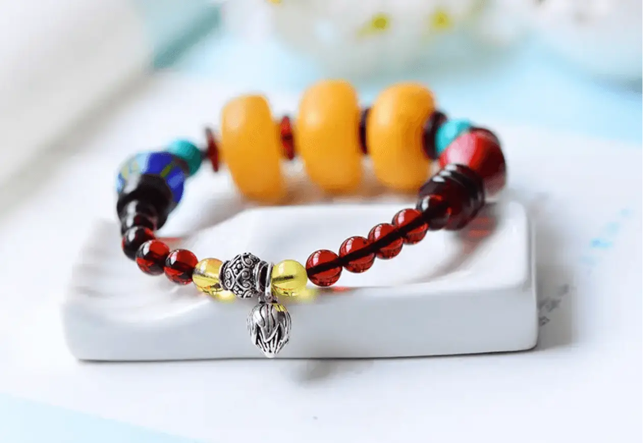 Vintage Amber Multi-Gemstone Bracelet with Natural Crystals xuyuan