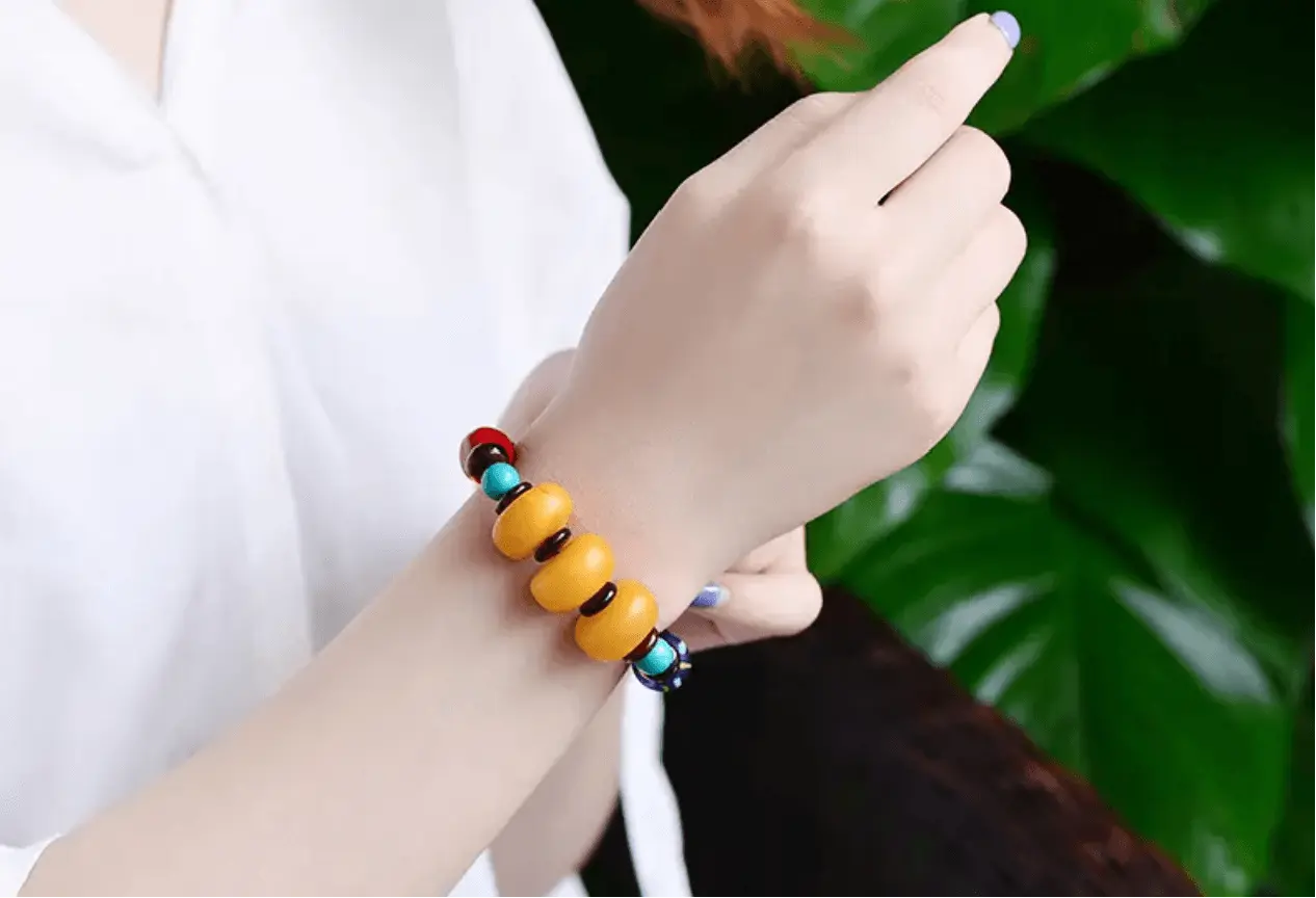 Vintage Amber Multi-Gemstone Bracelet with Natural Crystals xuyuan