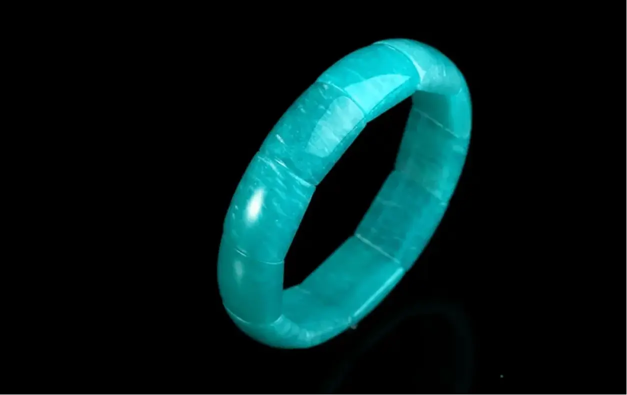 Elegant Rectangular Bangle Bracelet in Natural Amazonite xuyuan