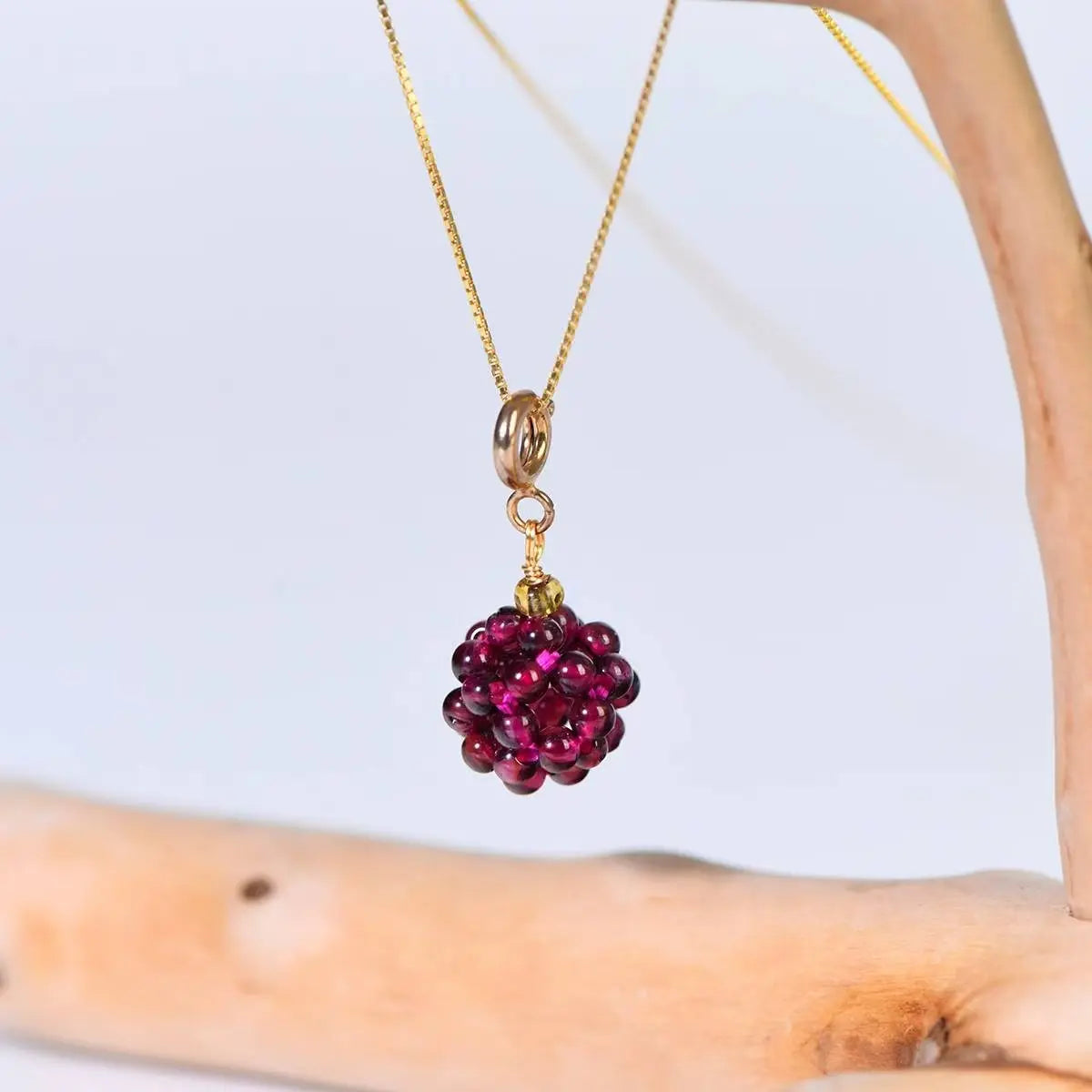 Garnet Elegance Exquisite Beaded Pendant for Elegant Style SHINECRYS Arts and Crafts