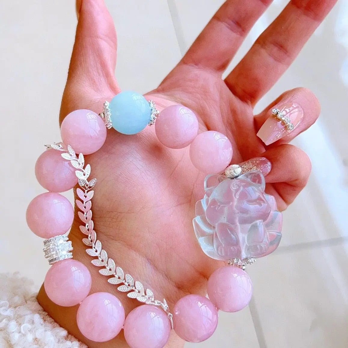 Elegant Powder Crystal Bracelet for Prosperity and Love jingshiji Arts and Crafts