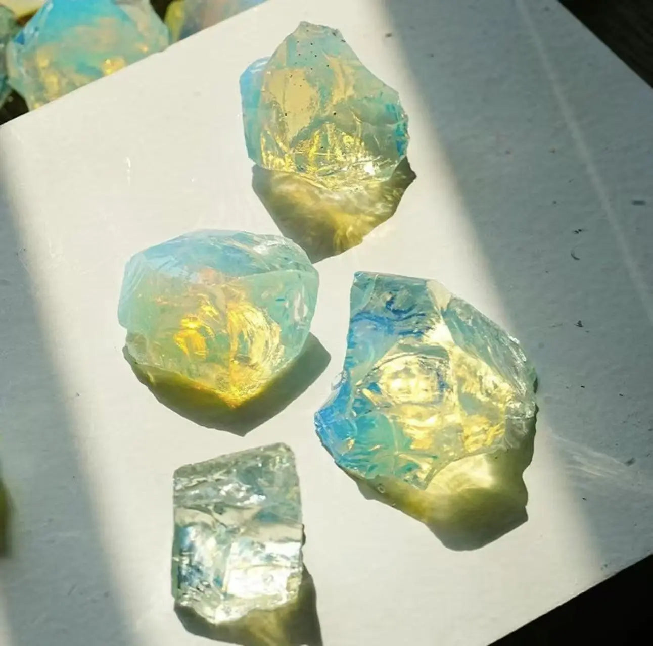 Natural Crystal Opal Raw Stone for Jewelry and Decor Shenmishuijing