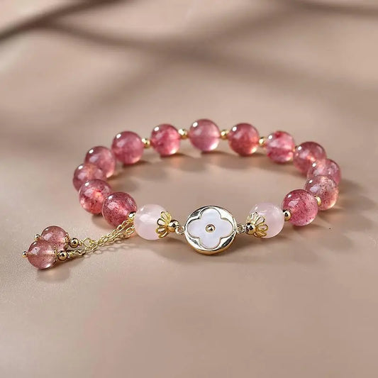 Strawberry Crystal Four-Leaf Clover Bracelet for Elegance Crystal Country Arts and Crafts