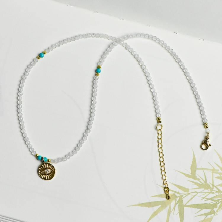 White Crystal Faceted Necklace Clavicle Chain Elegant Design