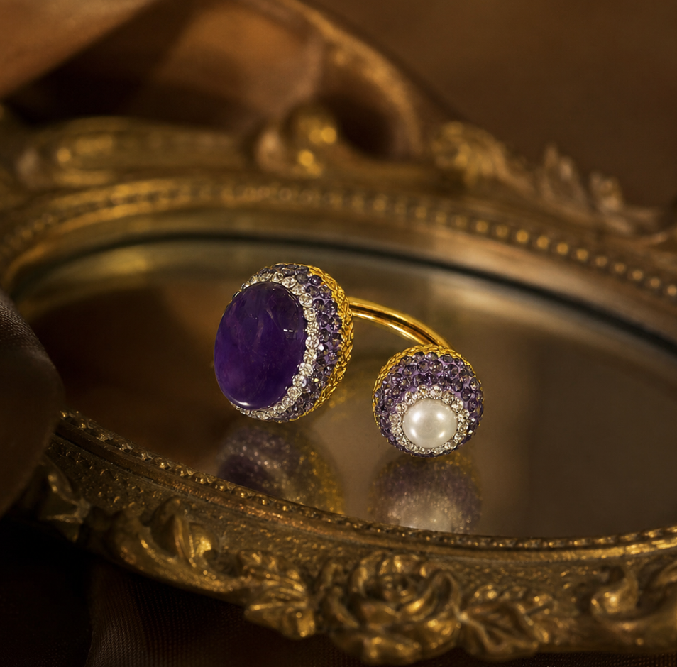 Close-up of baroque pearl ring featuring the Eternal Amethyst Whisper design