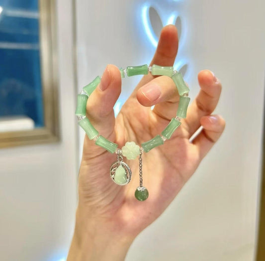 Green Bamboo Glass Hand Bracelet with Yin Yang Crystal Pendant - Adjustable Spiritual Jewelry